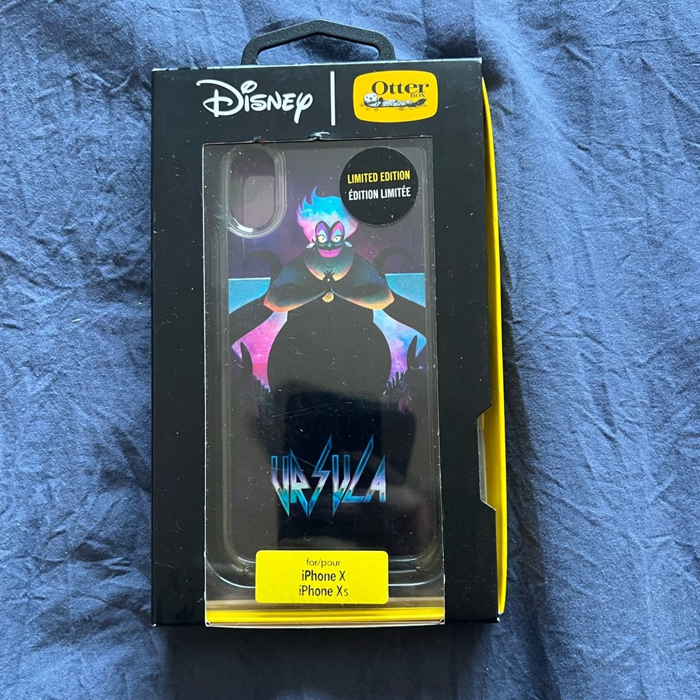 iPhone Ursula case